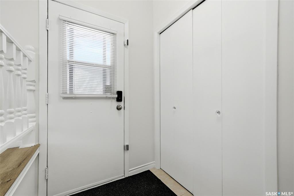 Second View of 6119 Dalgliesh Drive, McCarthy Park, Regina, Saskatchewan, S4X 2K3