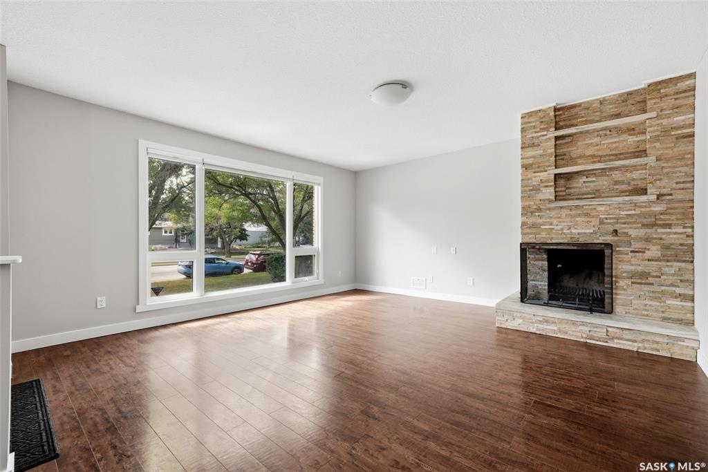 Fourth View of 4008 Regina Avenue, River Heights RG, Regina, Saskatchewan, S4S 0H9