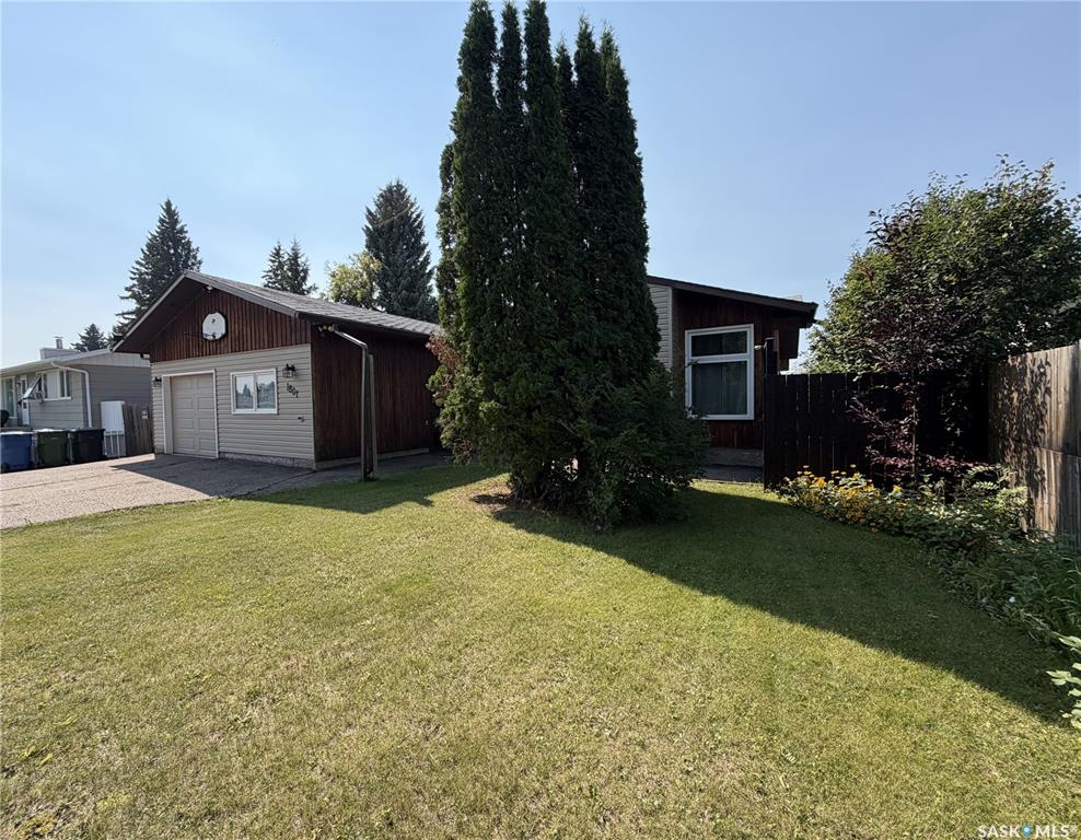 1801 Centennial Crescent, SK046755, Saskatchewan,