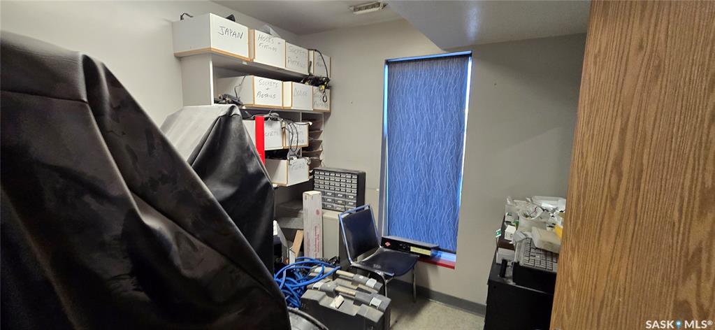Fifth View of 441 4th Street, City Center, Estevan, Saskatchewan, S4A 0T9