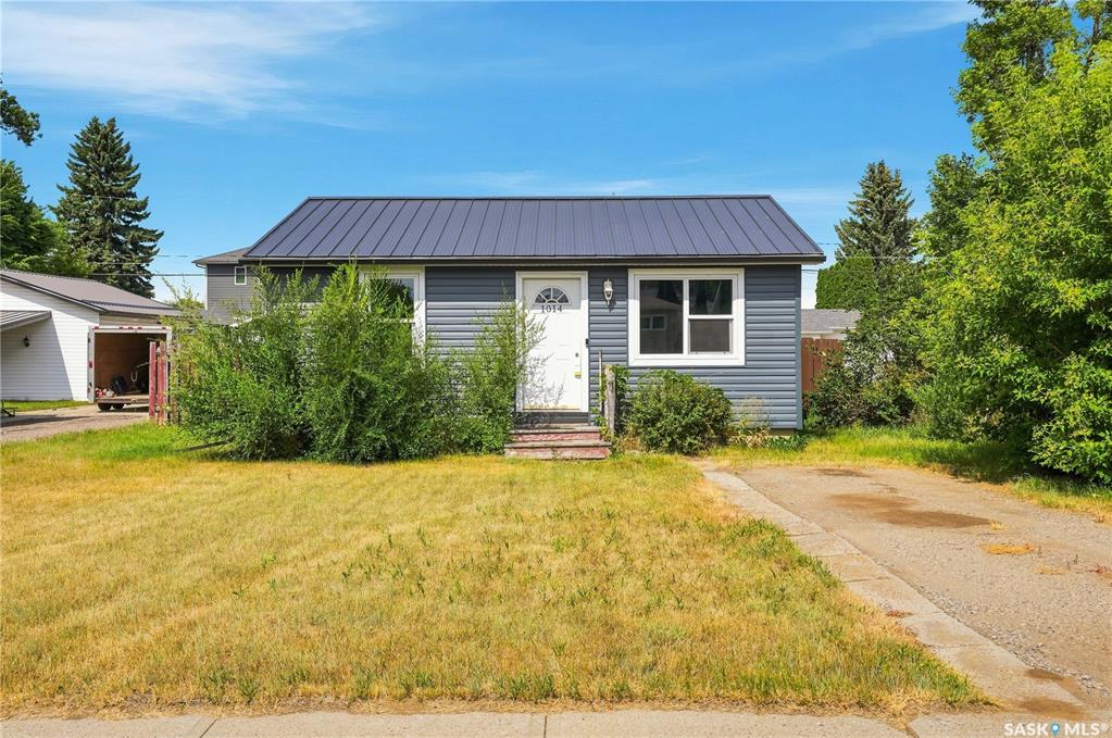 MLS® listing #SK046773 for sale located at 1014 Hastings Street