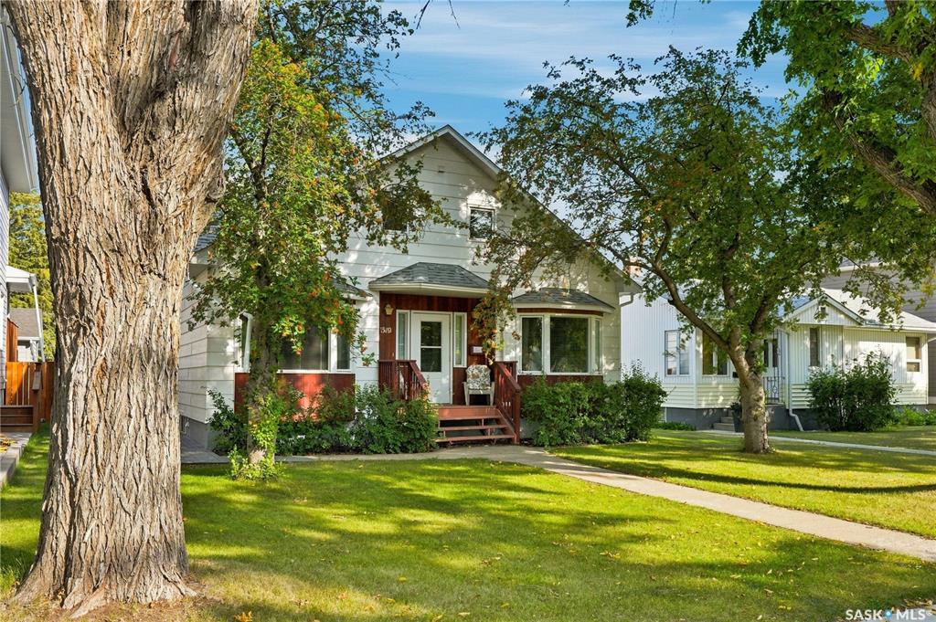 1519 Munroe Avenue S, SK046903, Saskatchewan,
