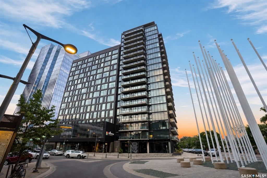 Fifth View of 490 2nd Avenue S #1705, Central Business District, Saskatoon, Saskatchewan, S7K 4B5