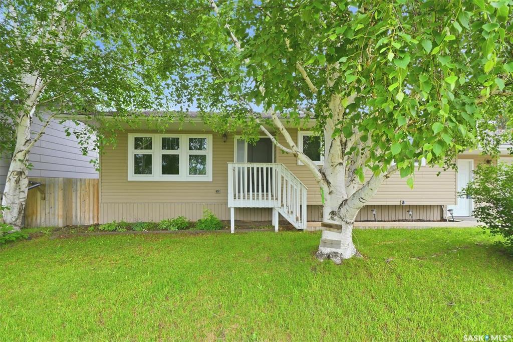 418 North Railway Street, SK047038, Saskatchewan,