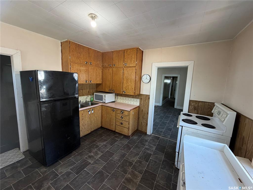 Second View of 113 1st Street W, Carnduff, Saskatchewan, S0C 0S0
