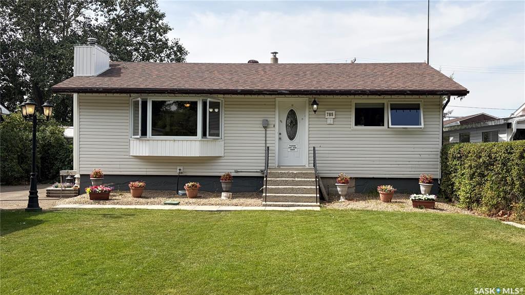 785 Centre Street, SK047096, Saskatchewan,