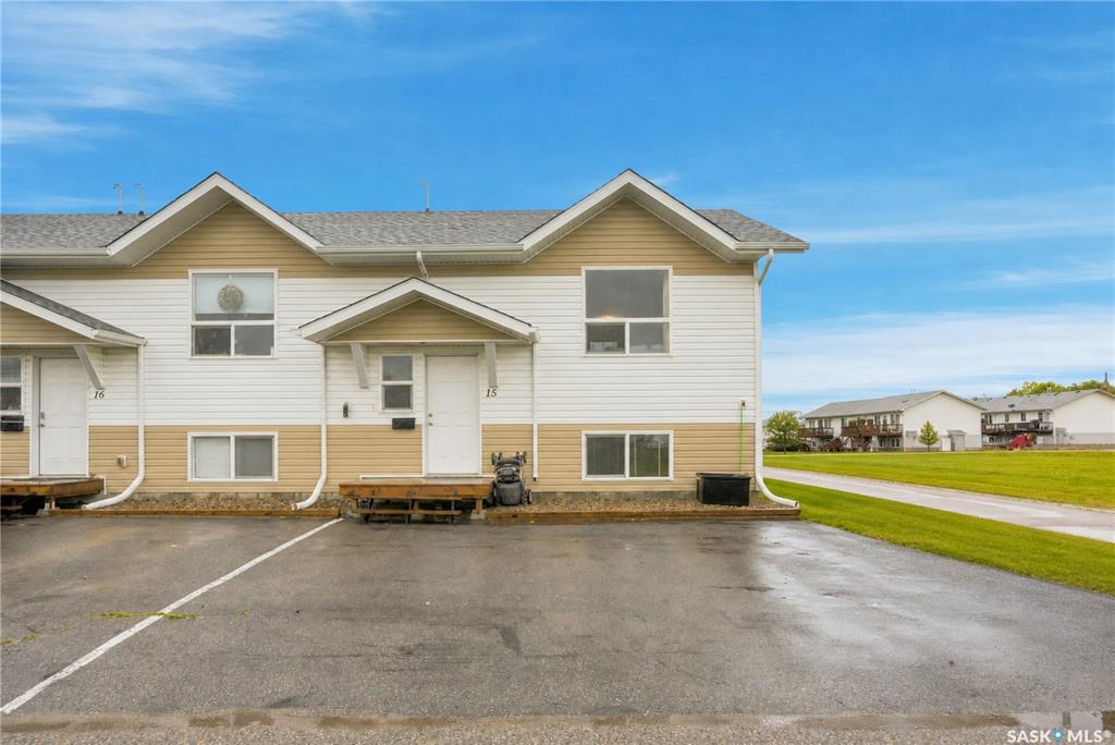 200 Hiebert Crescent #15, SK047116, Saskatchewan,
