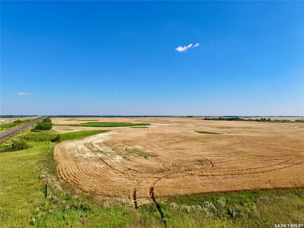 Broadview 63 acs Grain & Commercial Land, SK047123, Saskatchewan,