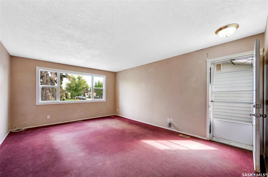 Third View of 3657 Diefenbaker Drive, Pacific Heights, Saskatoon, Saskatchewan, S7L 4W1