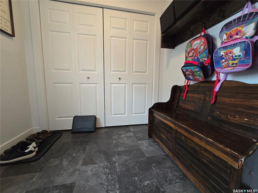 Fourth View of 1205 Douglas Road, Weyburn, Saskatchewan, S4H 2P9
