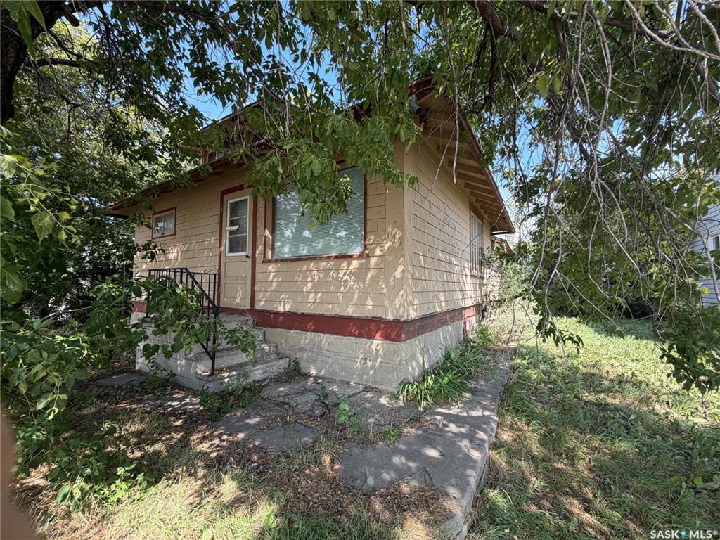 Second View of 109 1st Avenue N, Young, Saskatchewan, S0K 4Y0