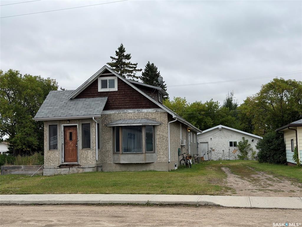 207 Main Street, SK047226, Saskatchewan,