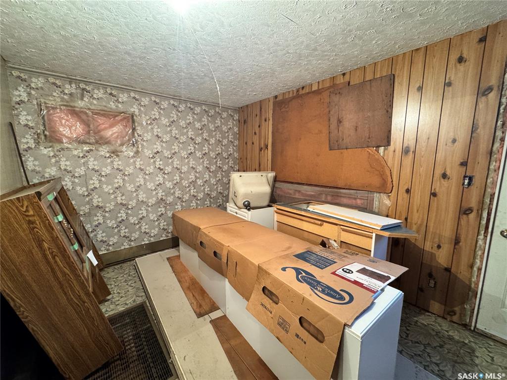 Fourth View of 322 2nd Avenue W, Biggar, Saskatchewan, S0K 0M0