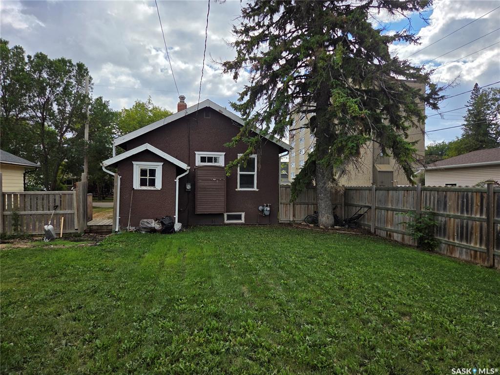 1001 104th Avenue, SK047320, Saskatchewan,