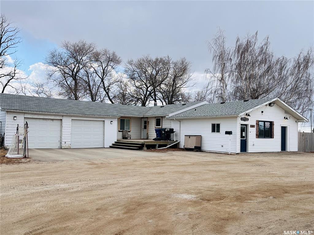 Fourth View of 1401 35 Highway S, Nipawin, Saskatchewan, S0E 1E0