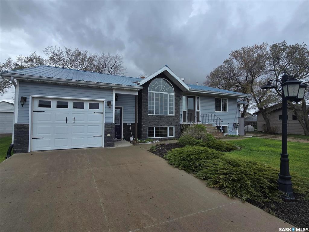 Third View of 1010 Desmond Street, Grenfell, Saskatchewan, S0G 2B0