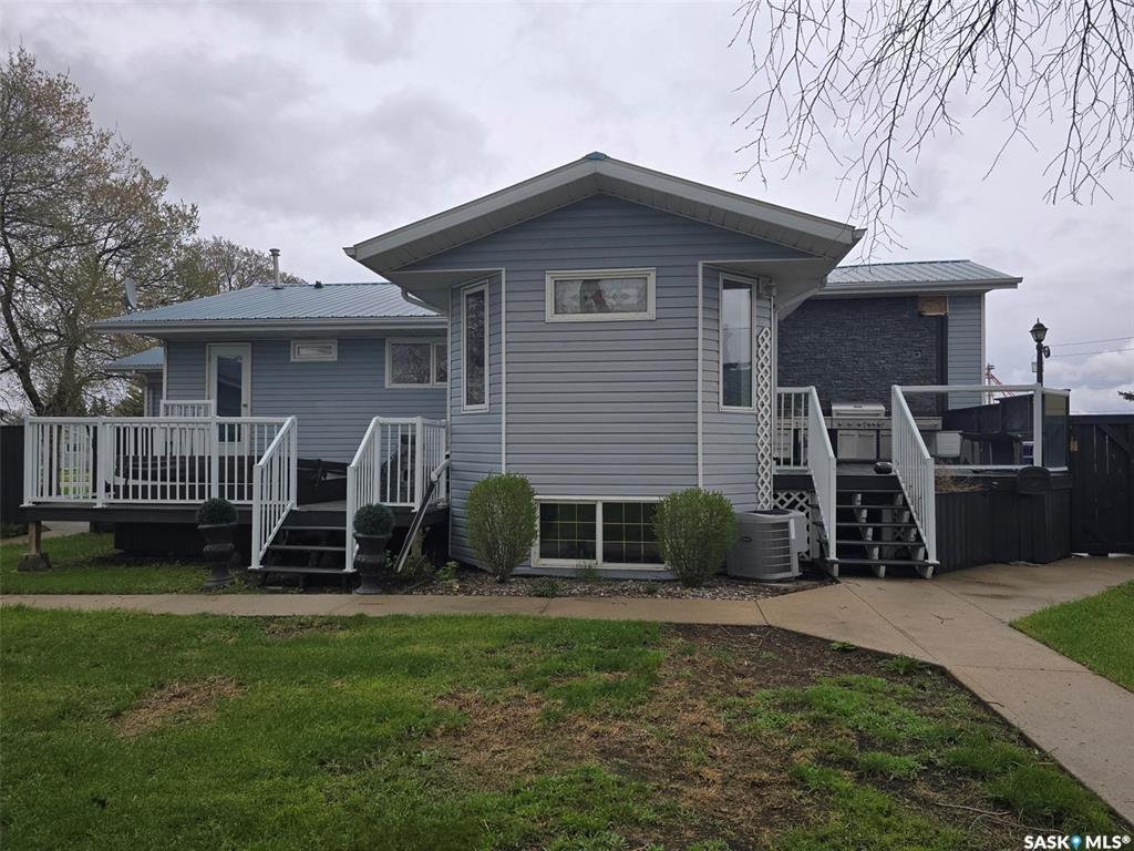 Fourth View of 1010 Desmond Street, Grenfell, Saskatchewan, S0G 2B0