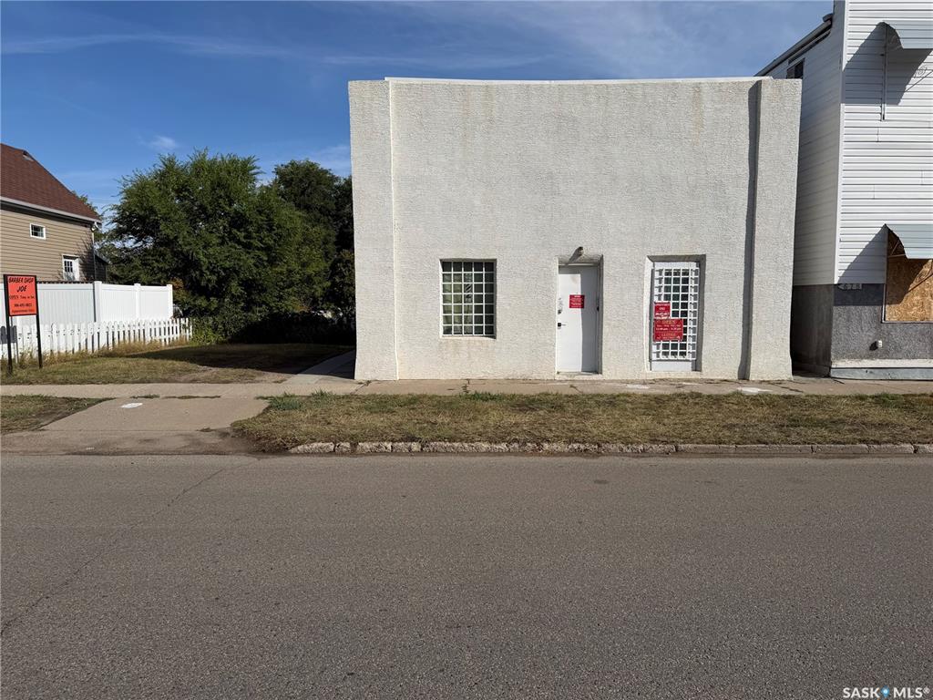 338 Lillooet Street W, SK047505, Saskatchewan,