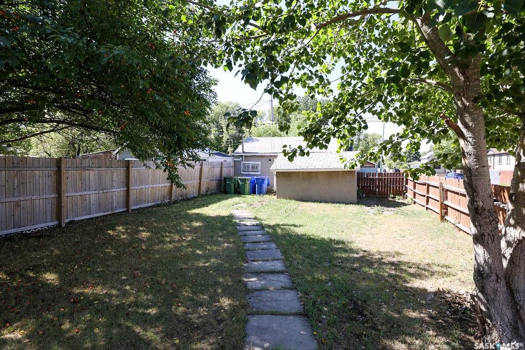 Fifth View of 2100 Reynolds Street, Broders Annex, Regina, Saskatchewan, S4N 3N1