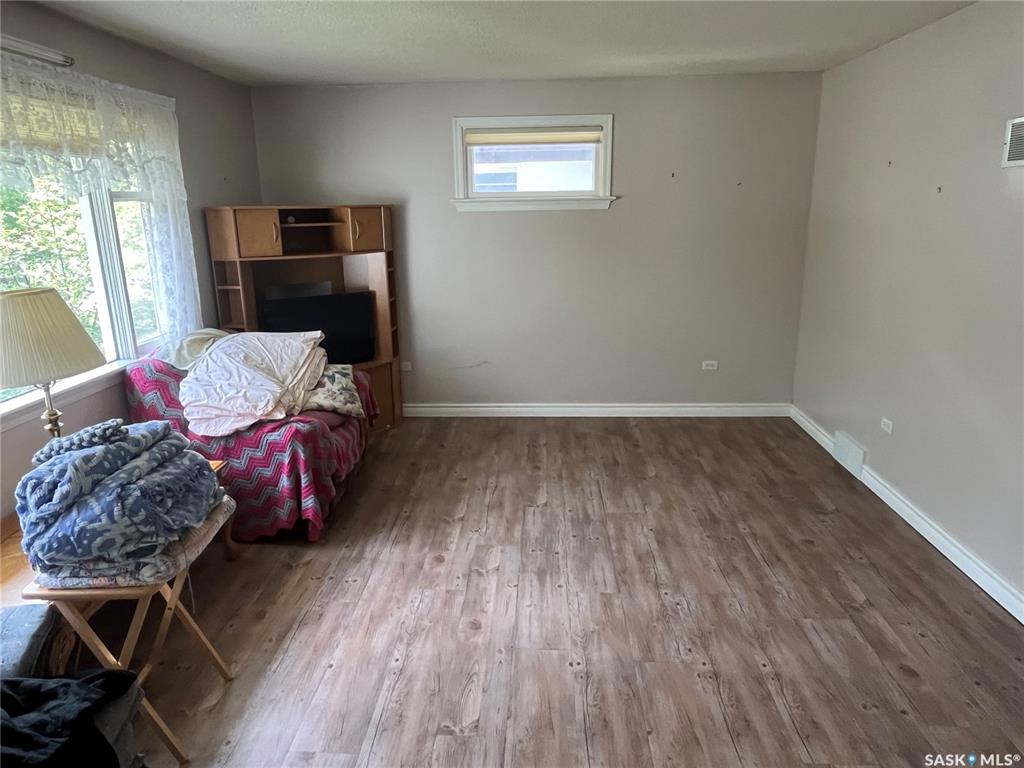 Second View of 305 4th Avenue E, Rosetown, Saskatchewan, S0L 2V0