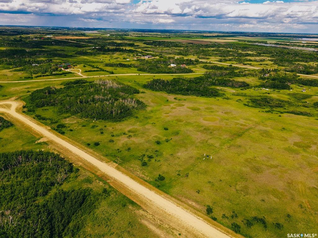 Fourth View of 2 Aspen Trail, Vanscoy Rm No. 345, Saskatchewan, S7K 1N2