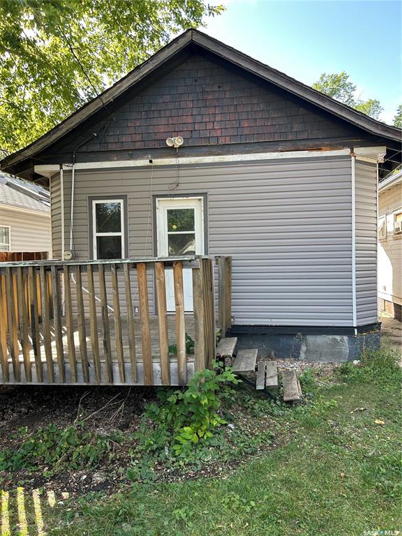 Second View of 1228 G Avenue N, Mayfair, Saskatoon, Saskatchewan, S7L 2A4