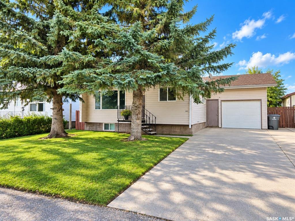 151 Memorial Drive, SK047622, Saskatchewan,