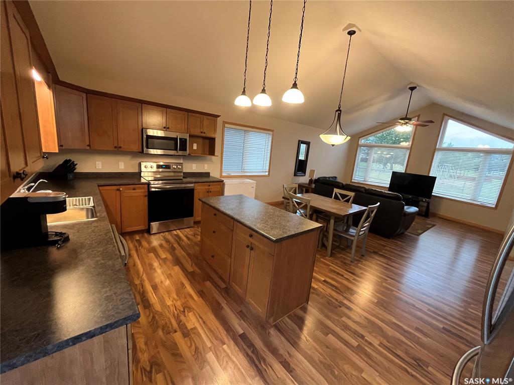 Second View of 713 St Mary Street, Esterhazy, Saskatchewan, S0A 0X0