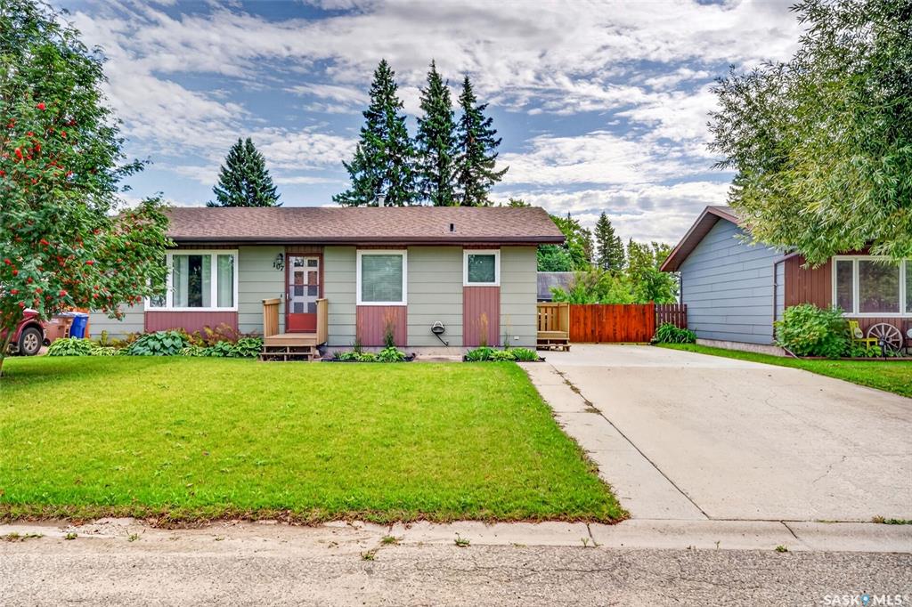 Second View of 107 Elizabeth Street, Melfort, Saskatchewan, S0E 1A0