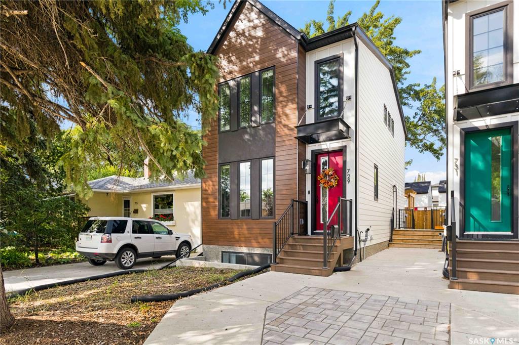 729 1st Street E, SK047777, Saskatchewan,