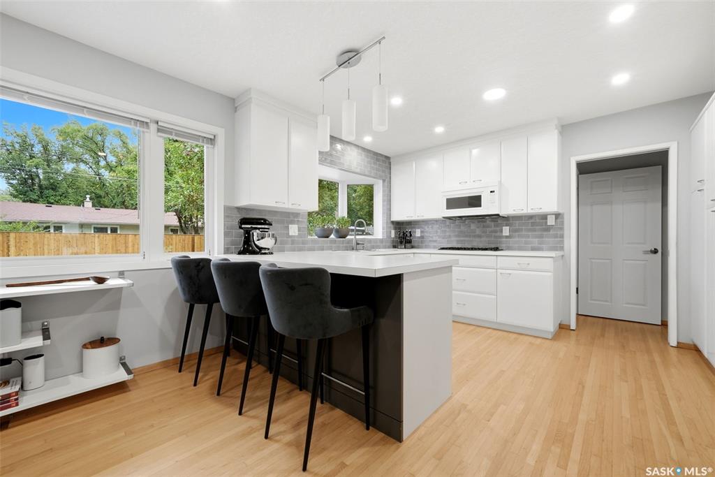 Fourth View of 81 Dolphin Bay, Whitmore Park, Regina, Saskatchewan, S4S 4Z9