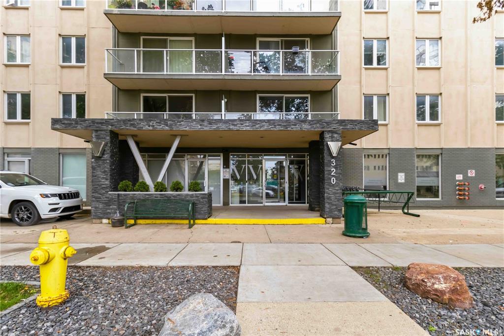Fourth View of 320 5th Avenue N #1601, Central Business District, Saskatoon, Saskatchewan, S7K 2P5