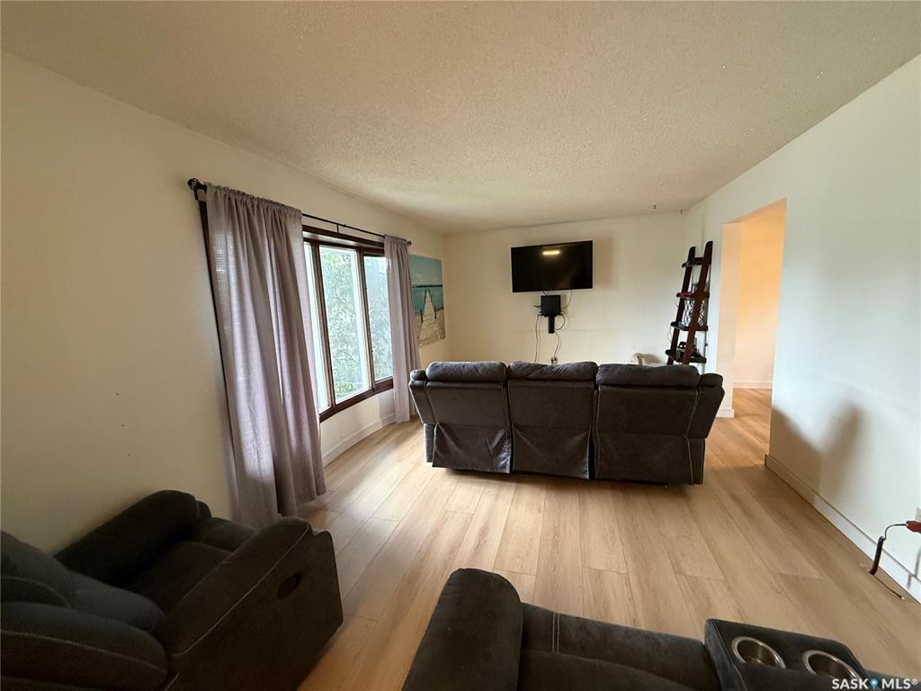Fourth View of 12 Overlord Crescent, Kindersley, Saskatchewan, S0L 1S0