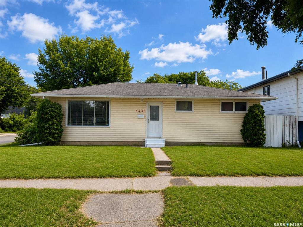 1438 D Avenue N, SK047917, Saskatchewan,