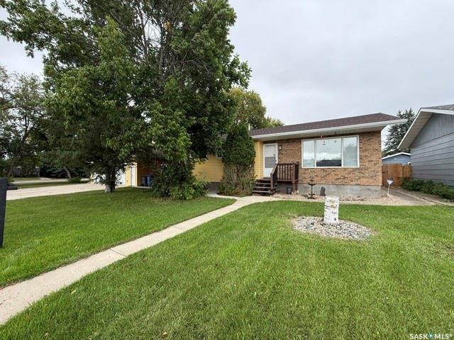 Second View of 208 East Avenue, Kamsack, Saskatchewan, S0A 1S0