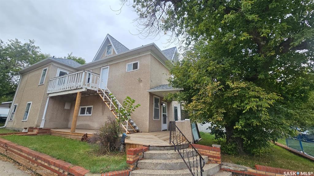 Third View of 79 Lillooet Street E, Westmount/Elsom, Moose Jaw, Saskatchewan, S6H 4S3