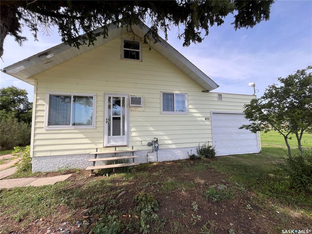 Second View of 401 Railway Avenue, Tramping Lake, Saskatchewan, S0K 4H0