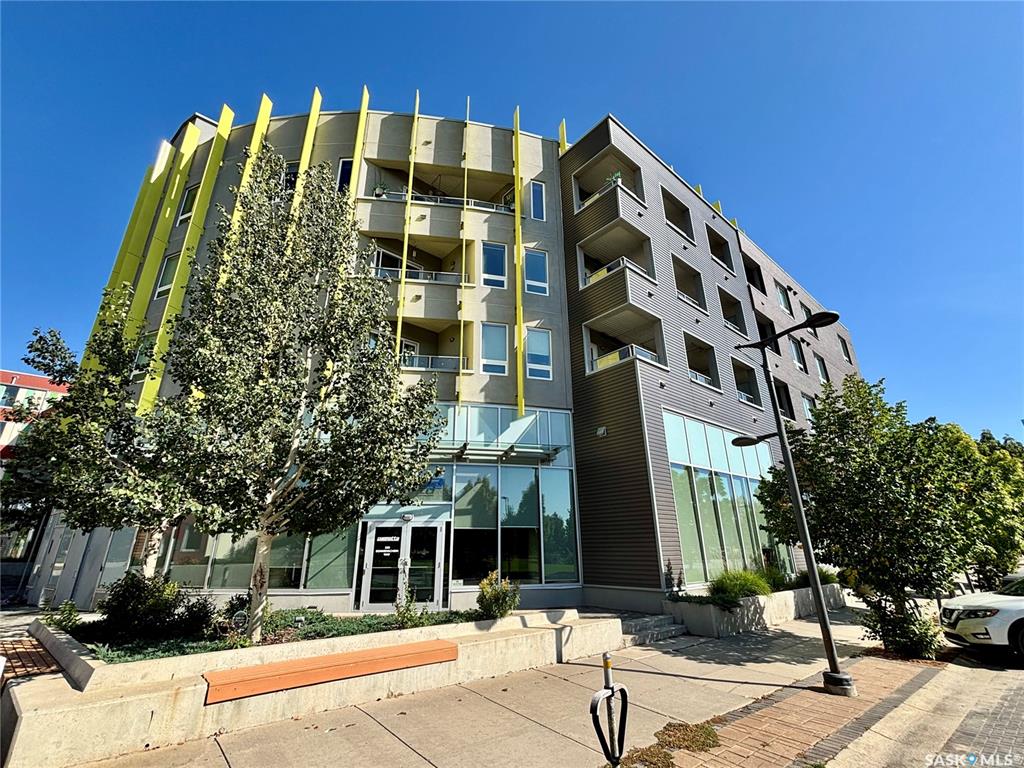 408 B Avenue S #403, SK047980, Saskatchewan,