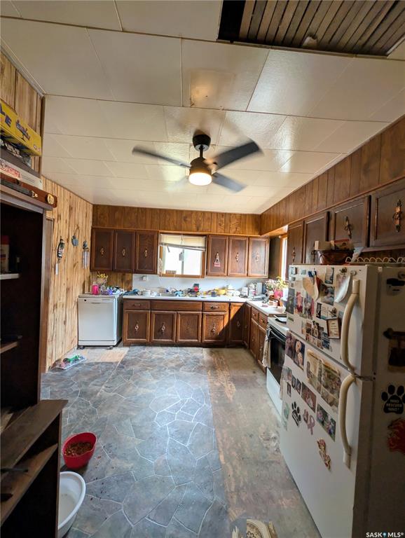 Fourth View of 439 4th Street W, Shaunavon, Saskatchewan, S0N 2M0