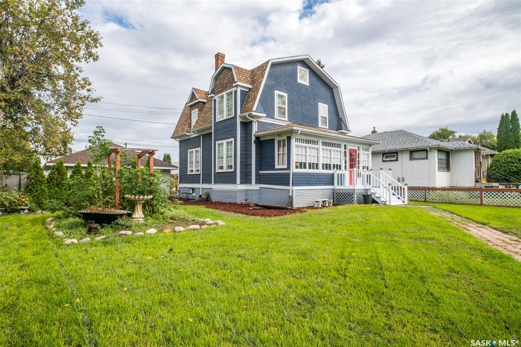 512 12 Th Street W, SK048000, Saskatchewan,