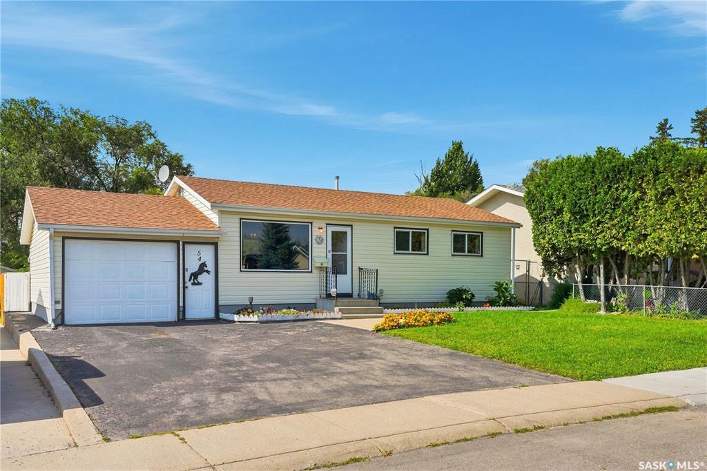 54 Klaehn Crescent, SK048008, Saskatchewan,