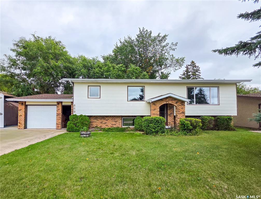 860 Montreal Street, SK048022, Saskatchewan,