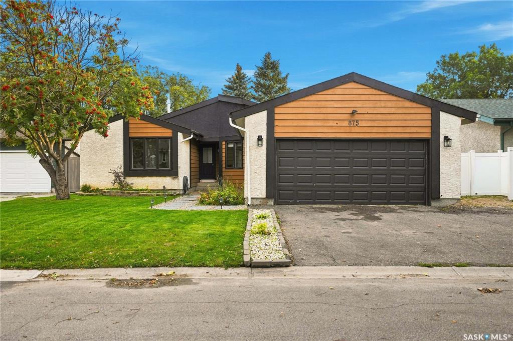 875 Seymour Crescent, SK048027, Saskatchewan,