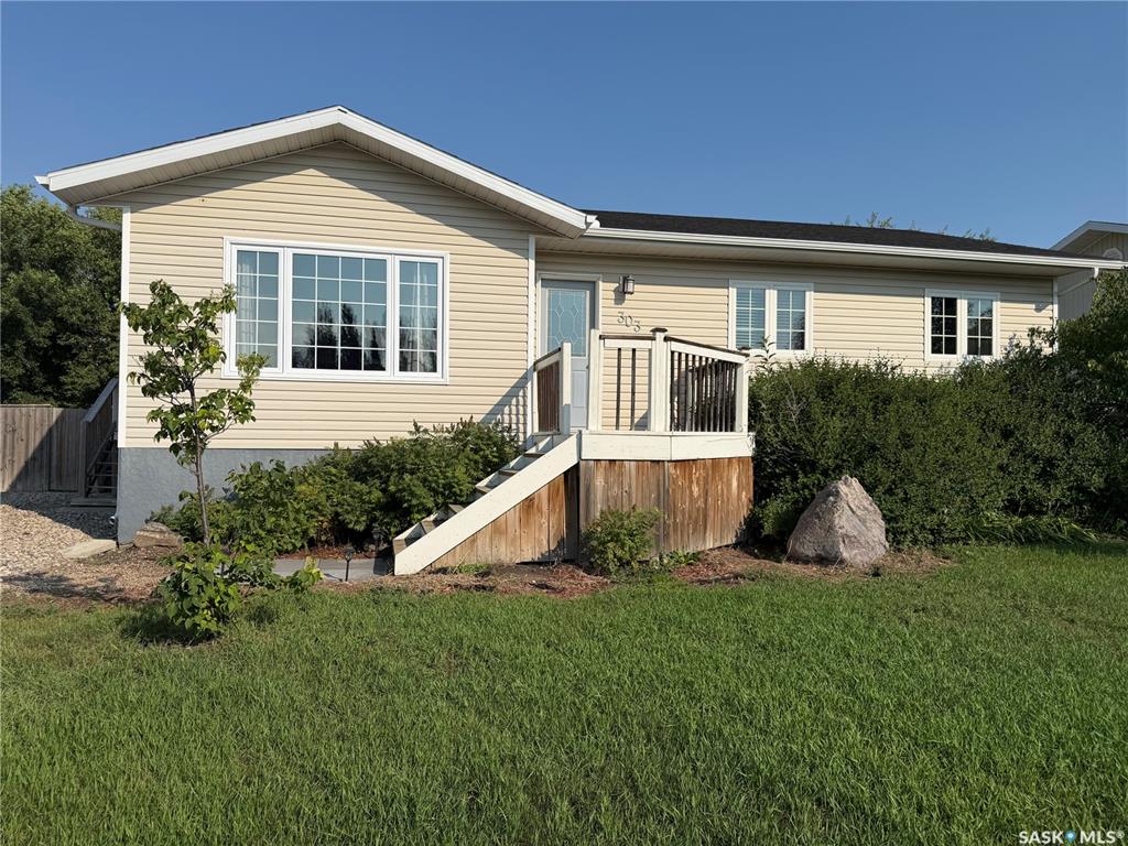 303 5th Street W, SK048045, Saskatchewan,