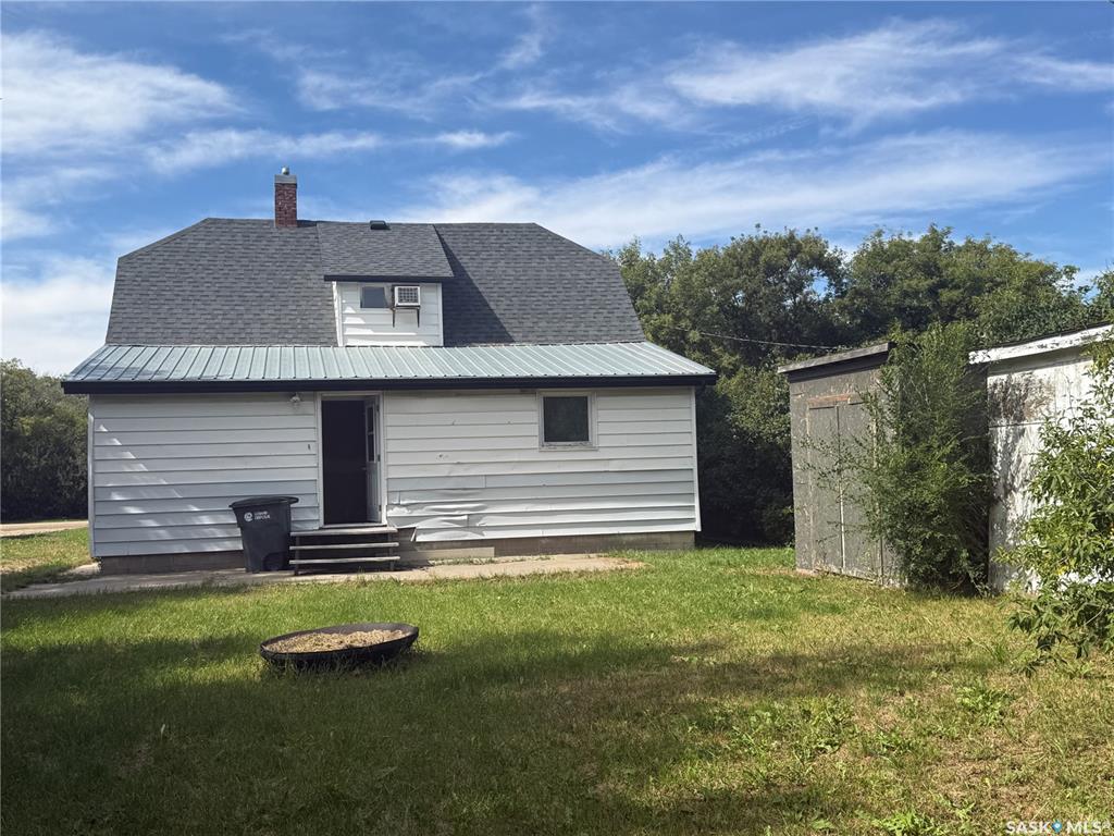 Third View of 122 Main Street, Creelman, Saskatchewan, S0G 0G4