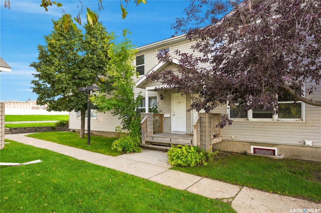 210 Camponi Crescent #14, SK048079, Saskatchewan,
