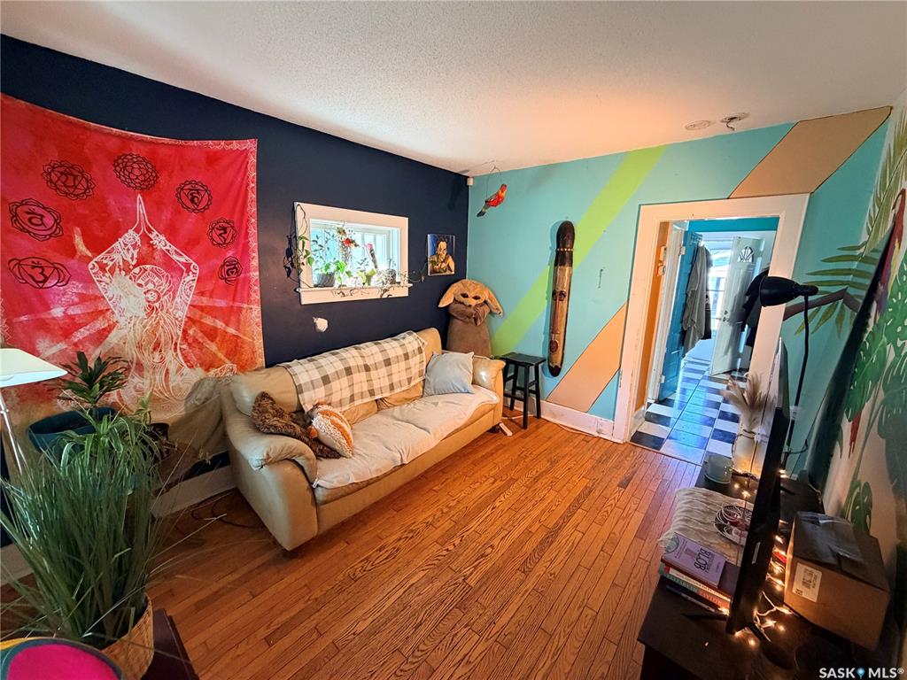 Second View of 1407 C Avenue N, Mayfair, Saskatoon, Saskatchewan, S7L 1K9