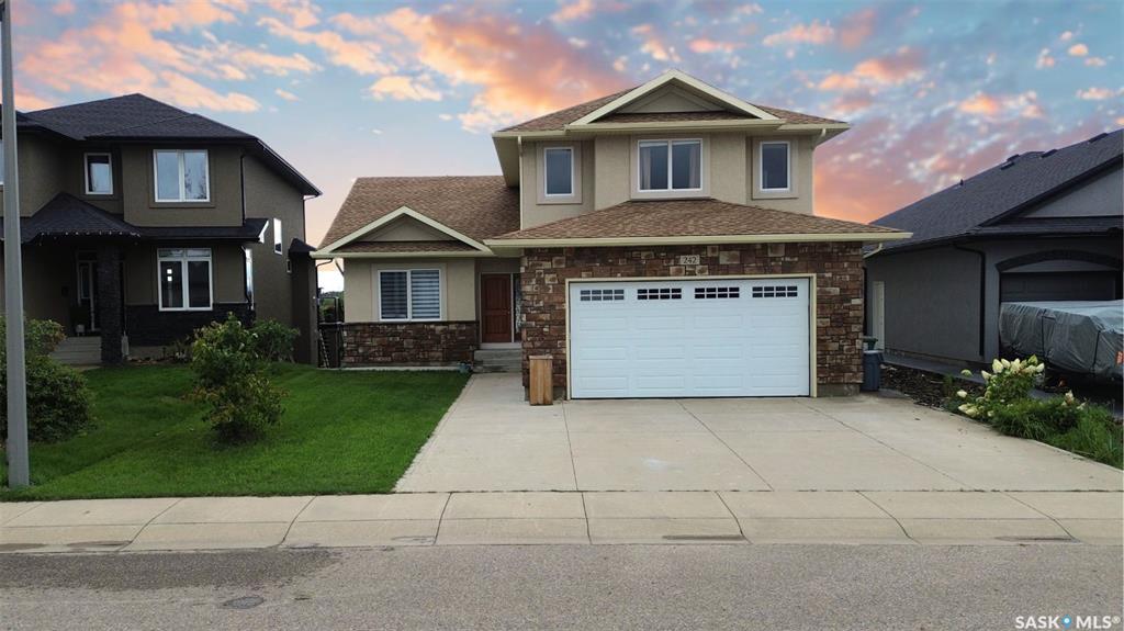 242 Whalley Crescent, SK048109, Saskatchewan,