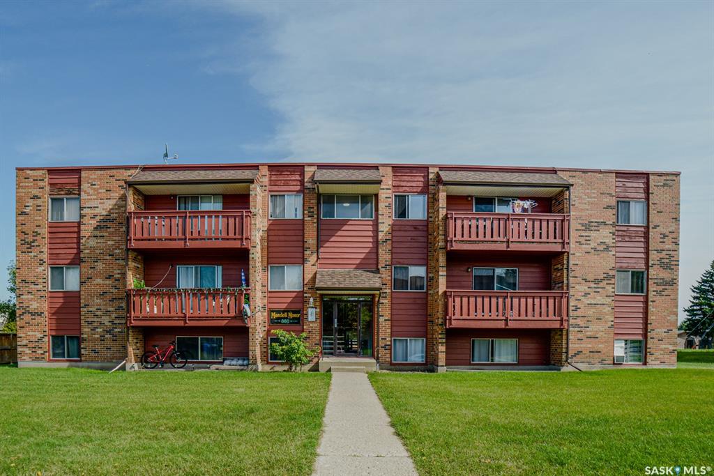 Units Melville, SK048132, Saskatchewan,
