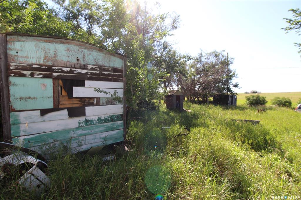 Fourth View of 808 2nd Avenue S, Simmie, Saskatchewan, S0N 2N0